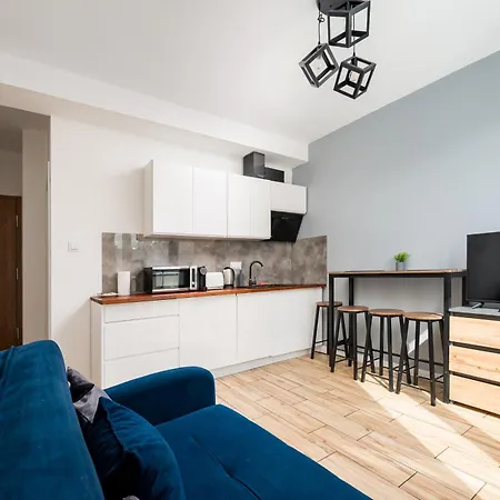 Lopuszanska Comfy By Bookinghost * Warszawa